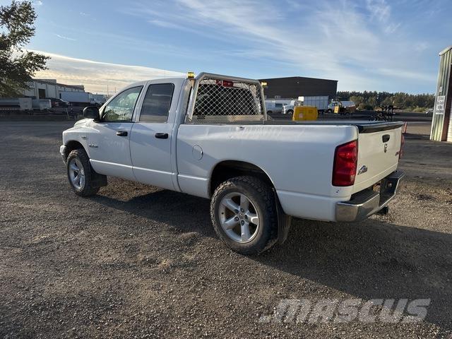 RAM 1500 Pickup/Sideaflæsning