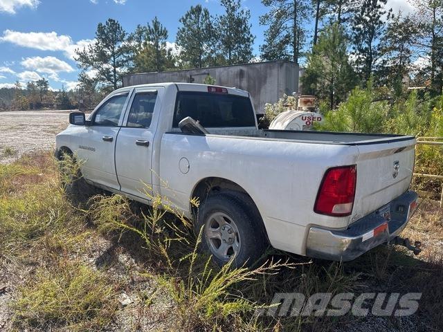 RAM 1500 Pickup/Sideaflæsning