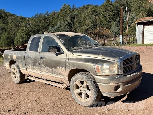 RAM 1500 Pickup/Sideaflæsning