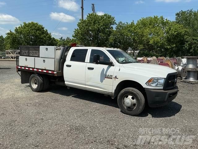 RAM 3500 Lastbil med lad/Flatbed