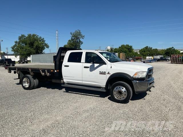 RAM 4500 Lastbil med lad/Flatbed