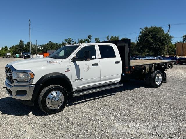 RAM 4500 Lastbil med lad/Flatbed