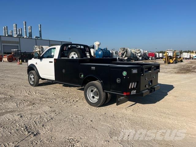 RAM 5500 Lastbil med lad/Flatbed