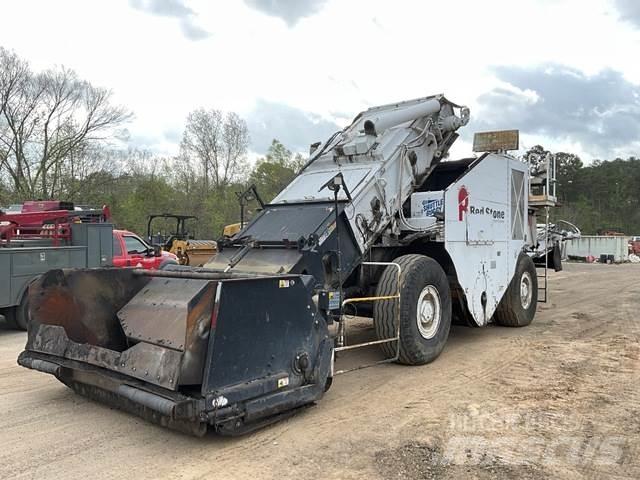 Roadtec 2500E Transportmidler til materiel