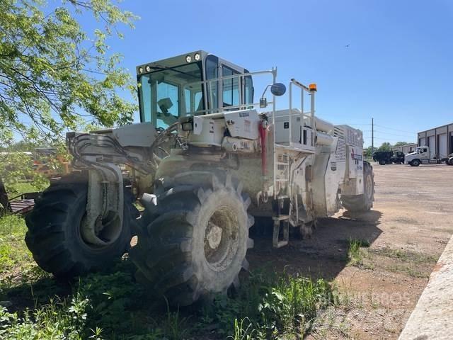 Roadtec SX6e Jordvibrationstromler