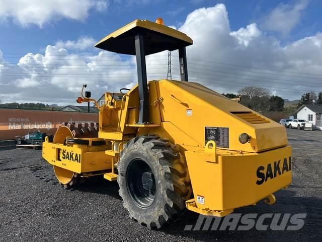 Sakai SV400TF Enkelt tromle