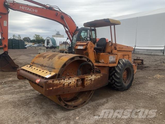 Sakai SV70TF Enkelt tromle