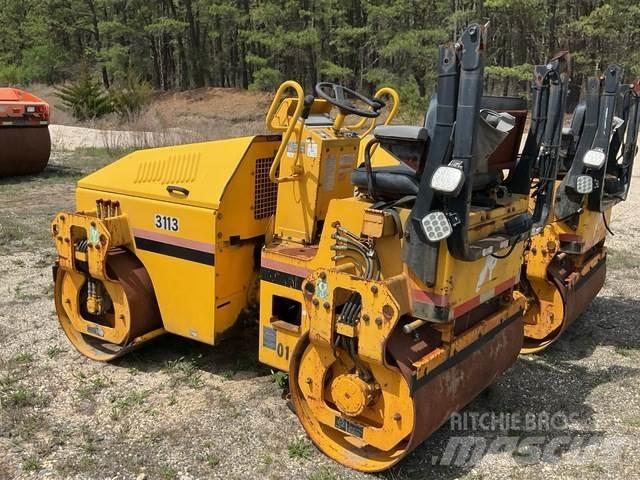 Sakai SW330 Tvilling tromle