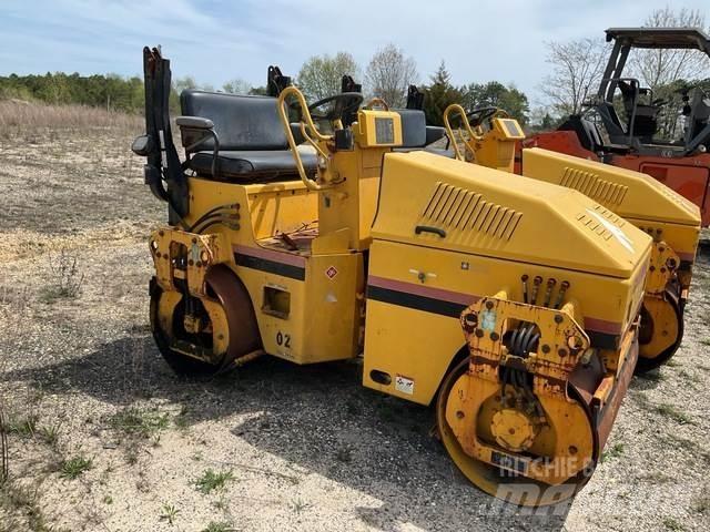 Sakai SW330 Tvilling tromle