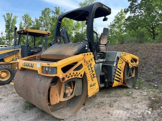 Sakai SW770HF Tvilling tromle
