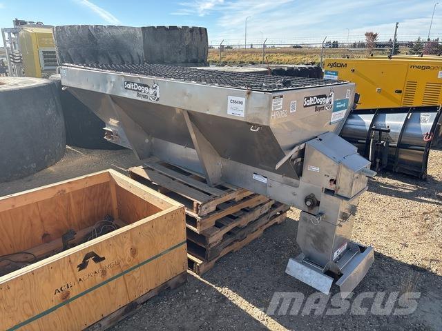  Salt Dogg Sand- og saltspredere