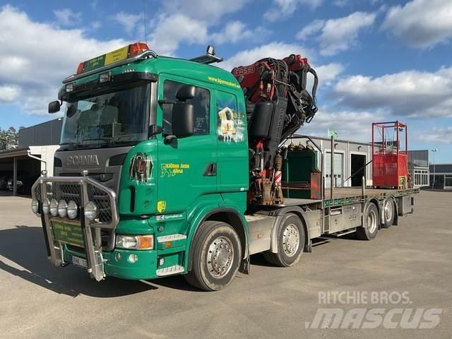 Scania R440LB Lastbil med kran