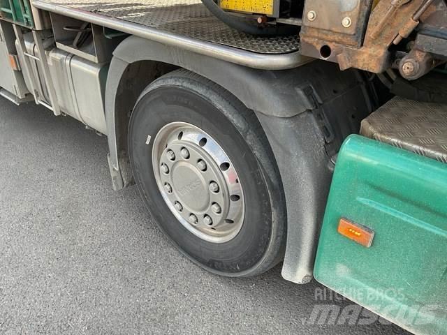 Scania R440LB Lastbil med kran