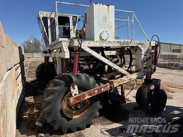 Scarab 14 HYD Kompostvendere