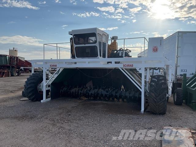 Scarab 16HYD Kompostvendere