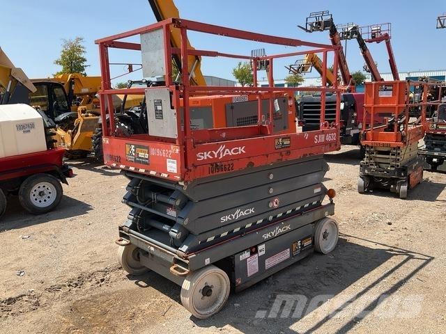 SkyJack 4632 Saxlifte