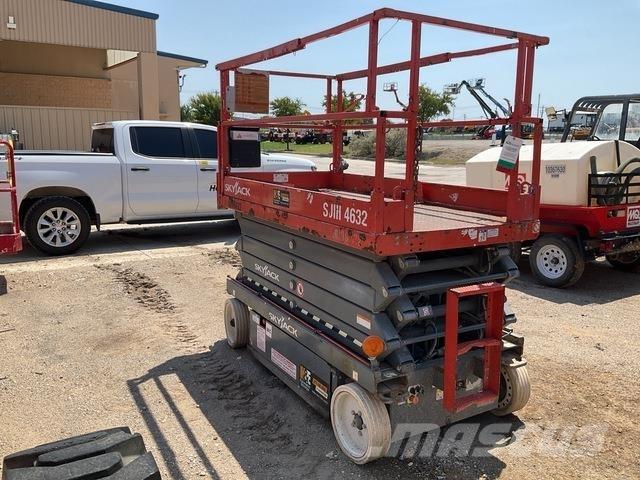 SkyJack 4632 Saxlifte