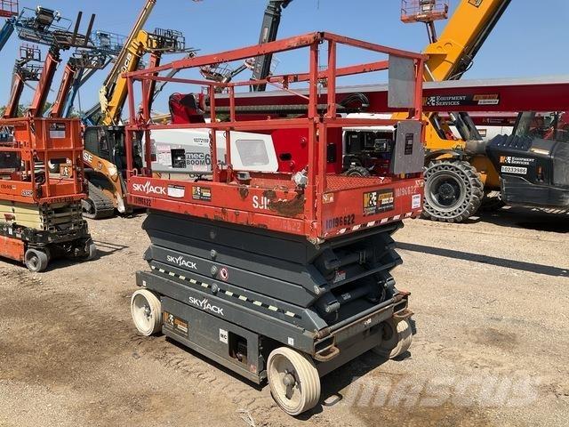 SkyJack 4632 Saxlifte