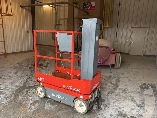 SkyJack SJ12 Søjlelifte
