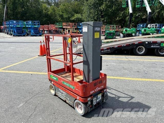 SkyJack SJ12 Søjlelifte