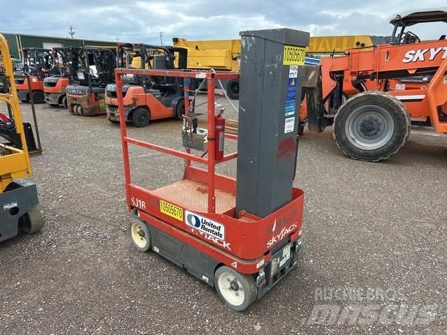 SkyJack SJ16 Søjlelifte