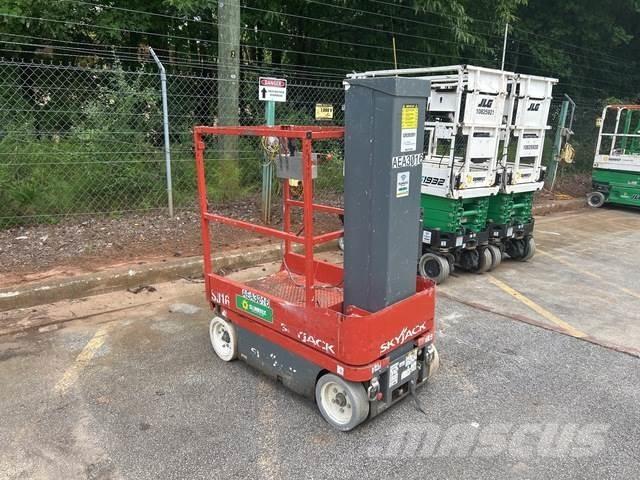 SkyJack SJ16 Søjlelifte