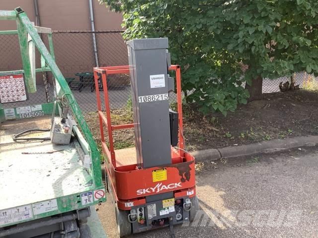 SkyJack SJ16 Søjlelifte