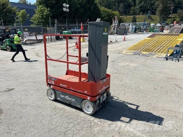 SkyJack SJ16 Søjlelifte