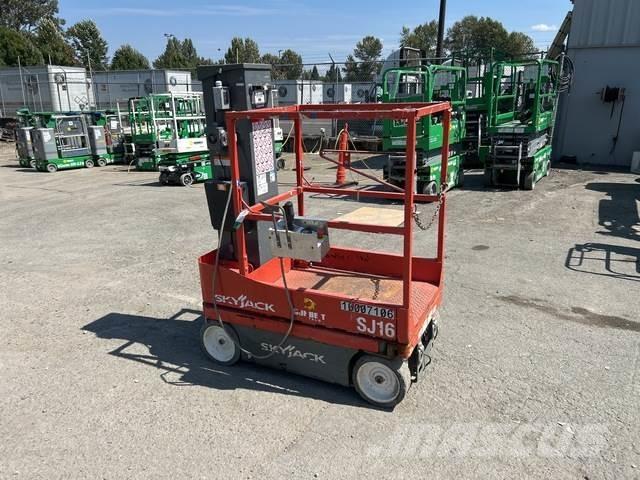 SkyJack SJ16 Søjlelifte