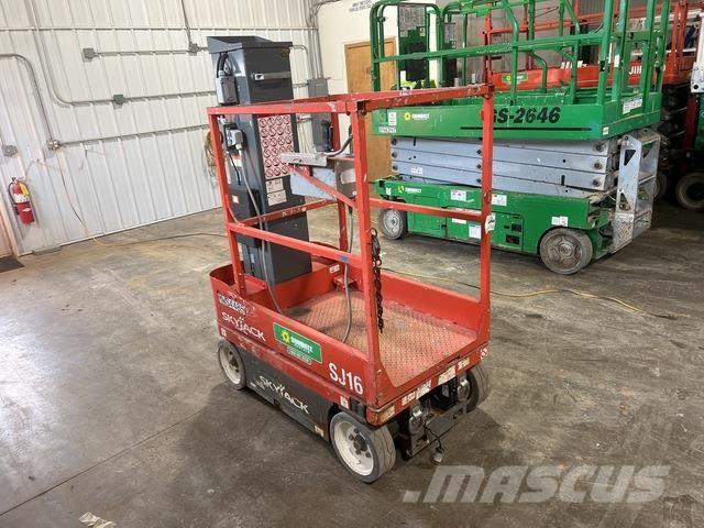 SkyJack SJ16 Søjlelifte