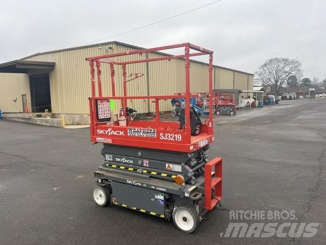 SkyJack SJ3219 Saxlifte