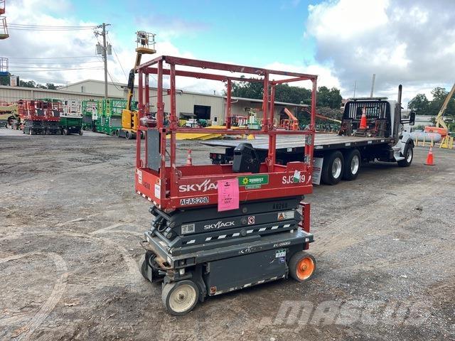 SkyJack SJ3219 Saxlifte