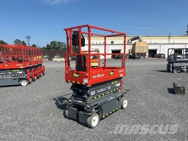 SkyJack SJ3219 Saxlifte