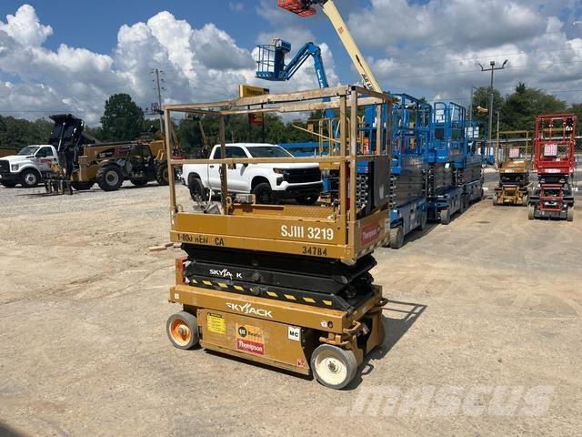 SkyJack SJ3219 Saxlifte