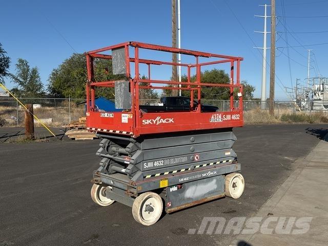 SkyJack SJ4632 Saxlifte