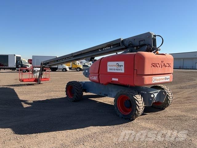 SkyJack SJ86T Teleskoplifte