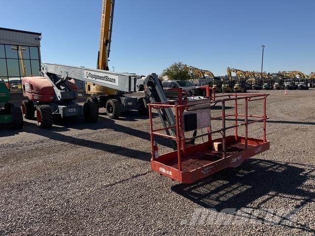 SkyJack SJ86T Teleskoplifte
