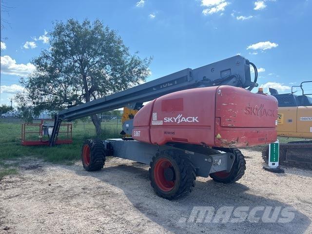 SkyJack SJ86T Teleskoplifte