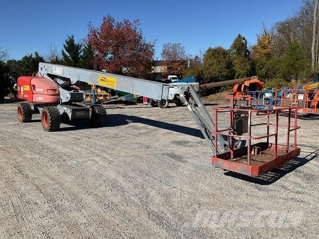 SkyJack SJ86T Teleskoplifte