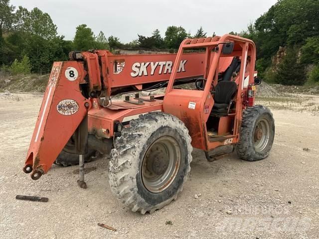 SkyTrak 8042 Teleskoplæssere