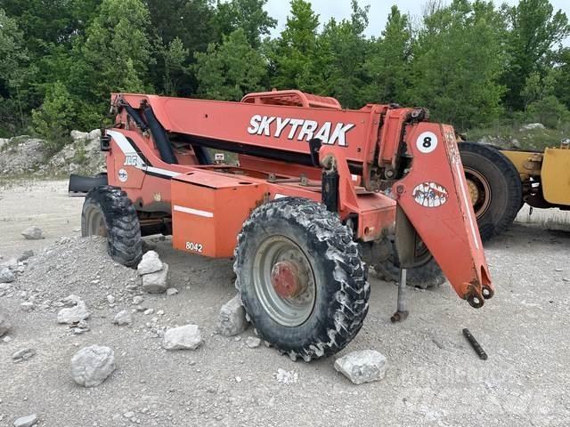 SkyTrak 8042 Teleskoplæssere