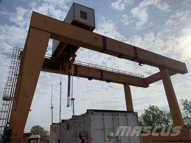  STAC Løbekran og portalkraner