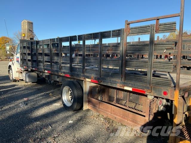 Sterling A6500 Lastbil med lad/Flatbed