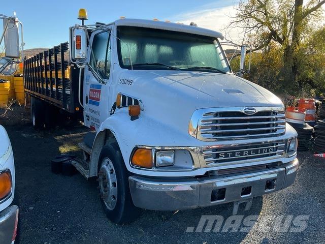 Sterling A6500 Lastbil med lad/Flatbed