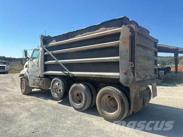 Sterling L9500 Lastbiler med tip