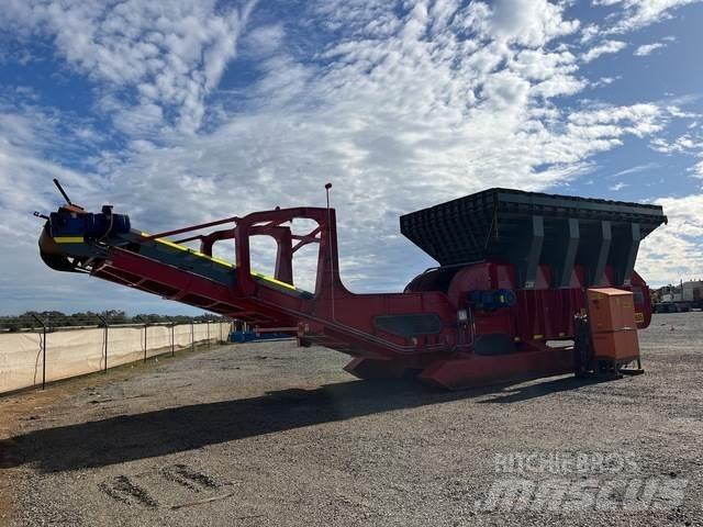 Striker TL2000 Entreprenør - Andet