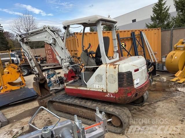 Takeuchi TB145 Gravemaskiner på larvebånd