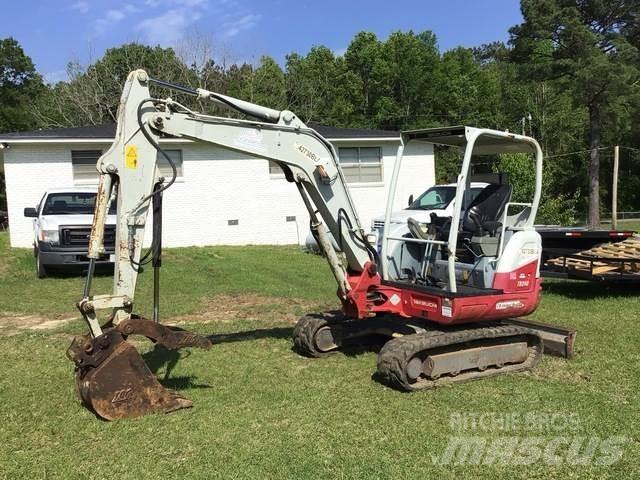 Takeuchi TB240 Gravemaskiner på larvebånd