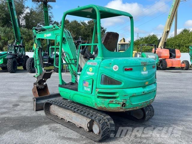Takeuchi TB240 Gravemaskiner på larvebånd