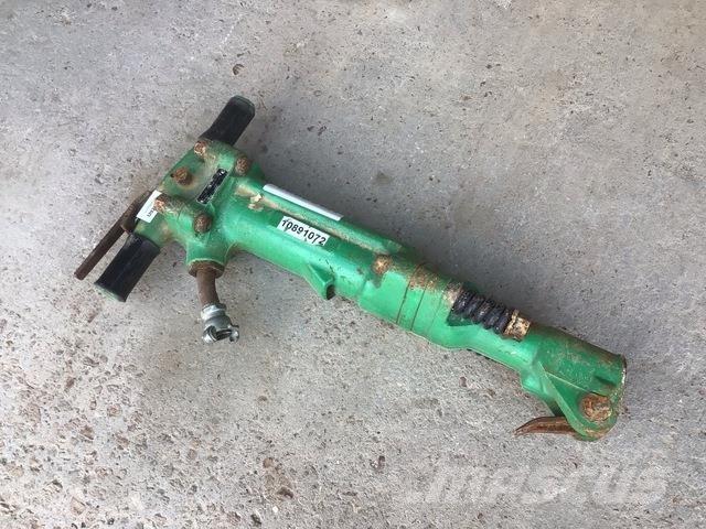  Tamco TPB-90 Entreprenør - Andet